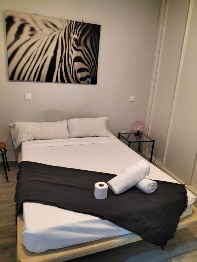 Arce Habitaciones มาดริด ภายนอก รูปภาพ